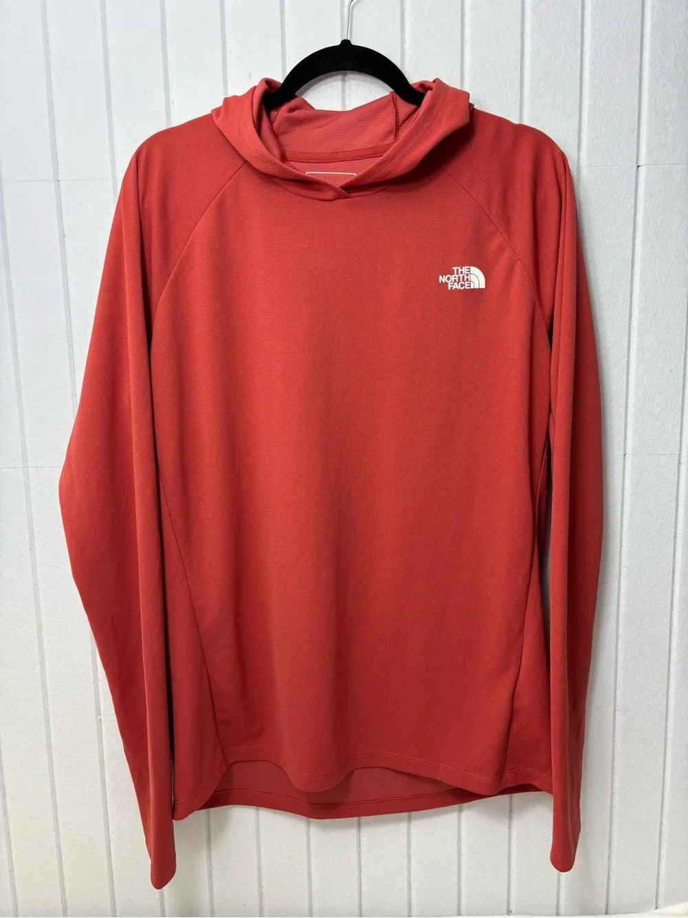 The North Face Wander Coral-Red Hooded Long Sleeve shirt Size L NEW